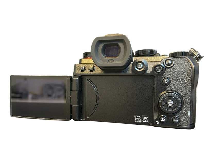 Panasonic Lumix S5D Mirrorless Full Frame 24.2MP 4K – Nou Full Box