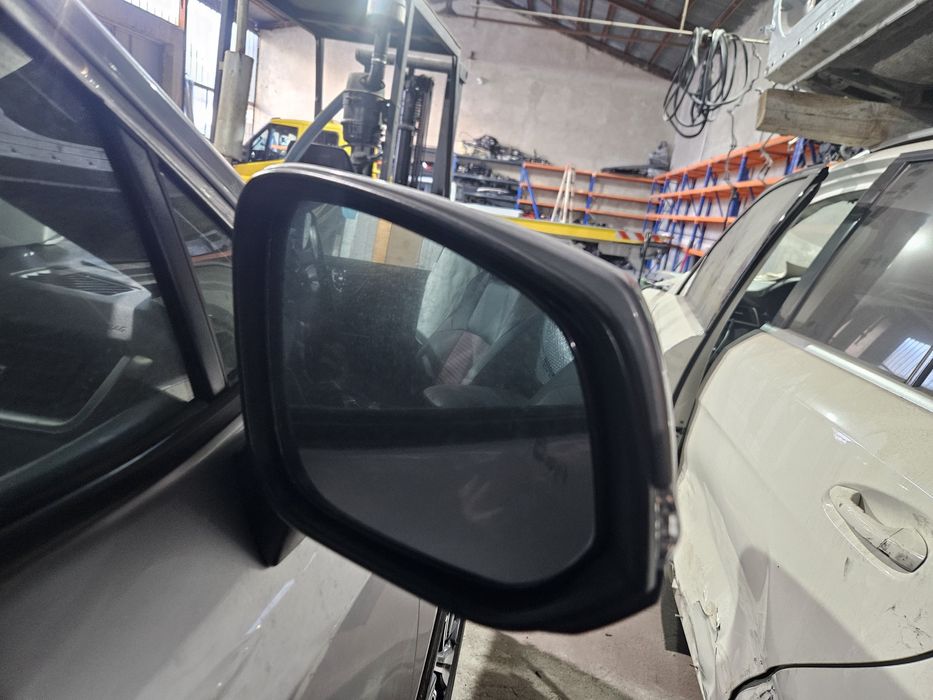 Ляво/дясно огледало за Toyota Rav4 2023г с камера