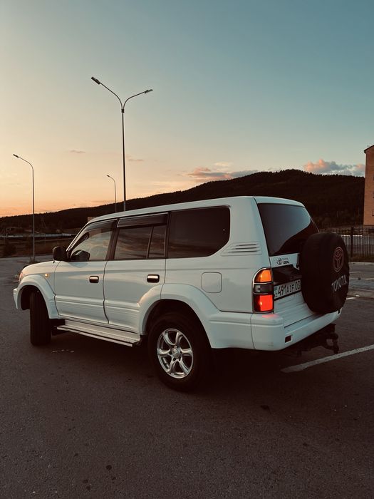 Toyota Land Cruiser Prado