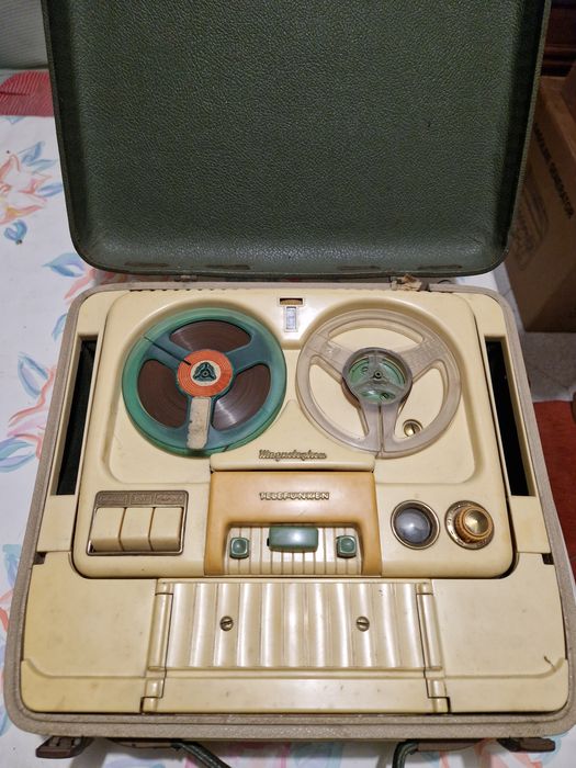 Стар - винтидж магнетофон Telefunken / Телефункен