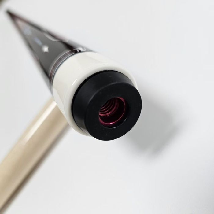 Бильярдный кий новый