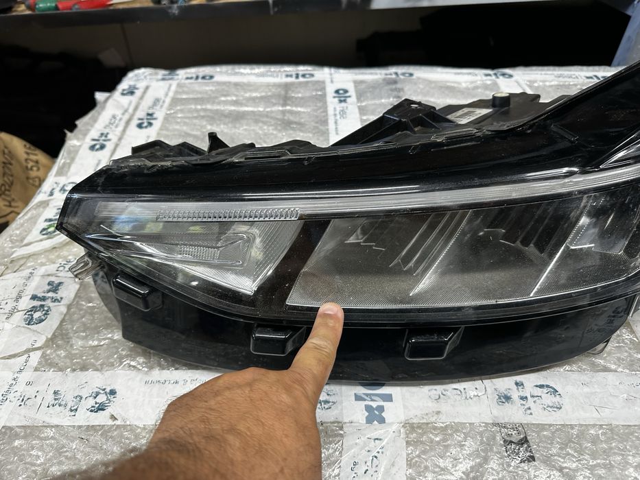 Far stânga full led ford kiga.2.cod:PV4B-13E015-CE