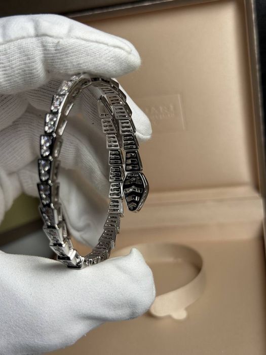 Bulgari Serpenti гривна