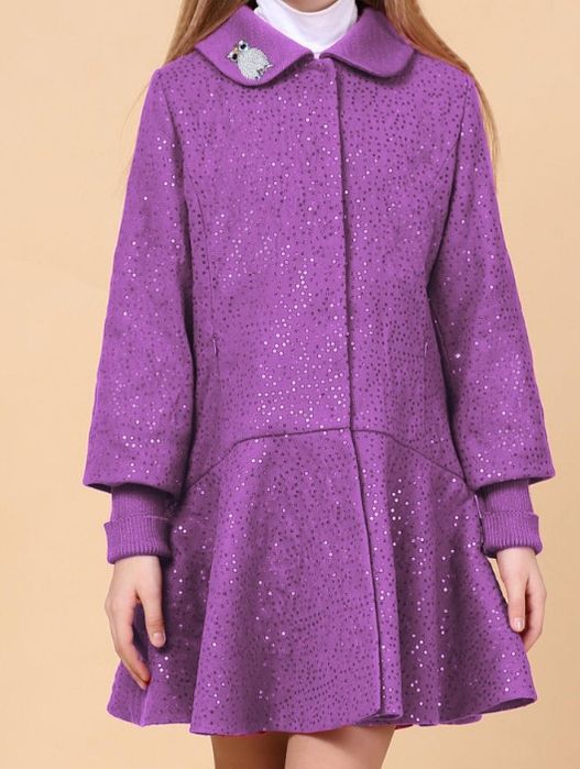 Пальто весеннее продам