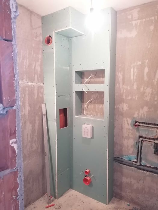 Шпакловка / боядисване / гипсокартон / лепене на тапети / мазилки