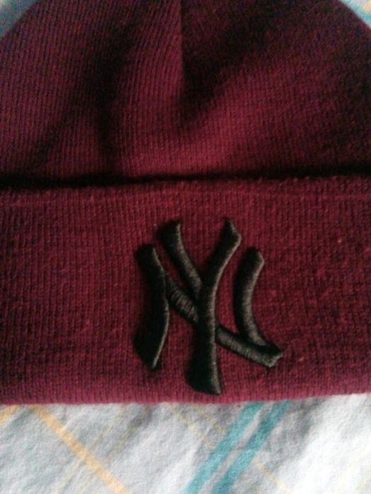 Căciulă,,new era,, new York yankees. Fila
