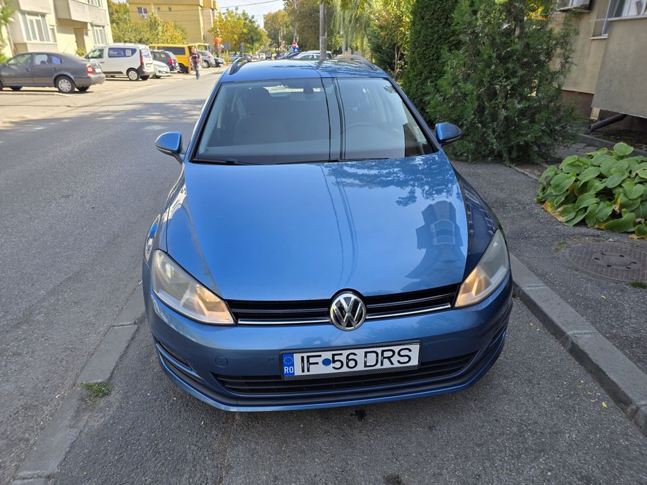 Volkswagen Golf 1.6 bluetdi