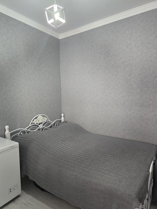 Продам 1.5 комн квартиру