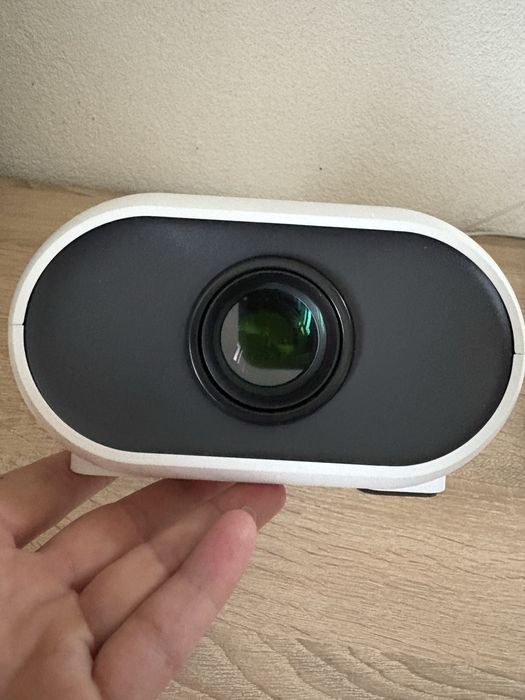 Проектор за домашно кино Goodmans