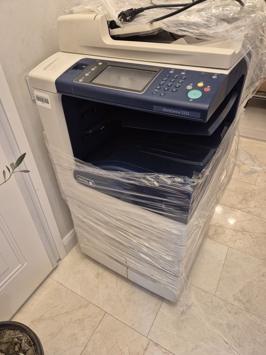 Imprimanta multifunctionala xerox workcenter 5335