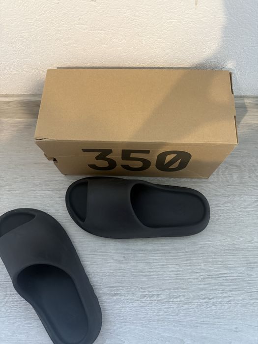 Yezzy slide negri