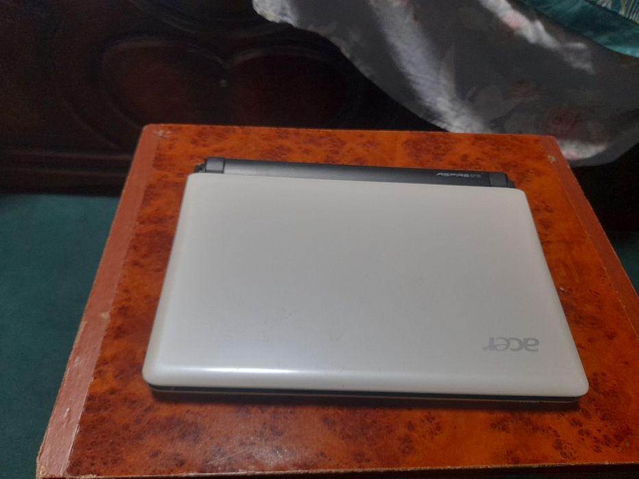 Ноутбук запчас ишлейди