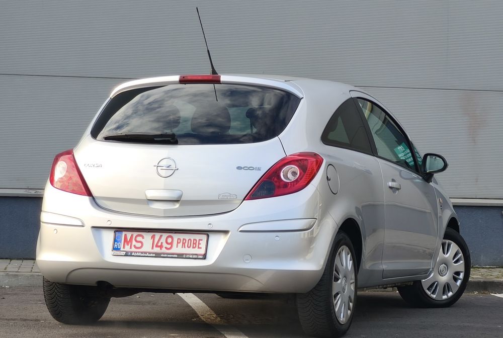 Opel Corsa D 1.2 Benzina Euro 5 - Cutie automata / Easytronic