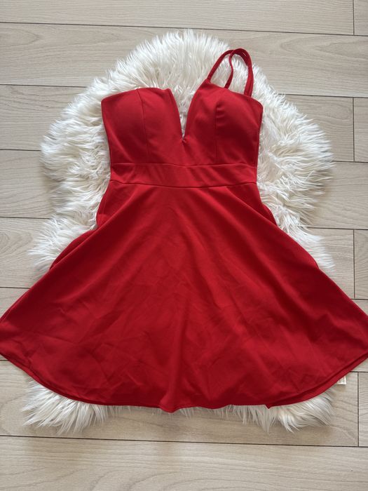 Червена рокля М/Л