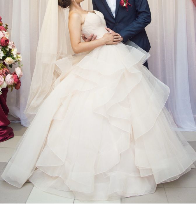 Красивое платье