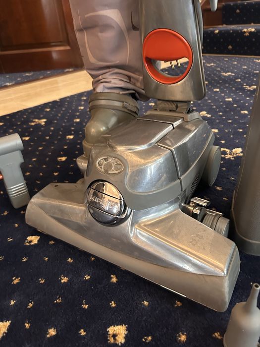 Aspirator Kirby original 10/10 + accesorii preț nou 2000€