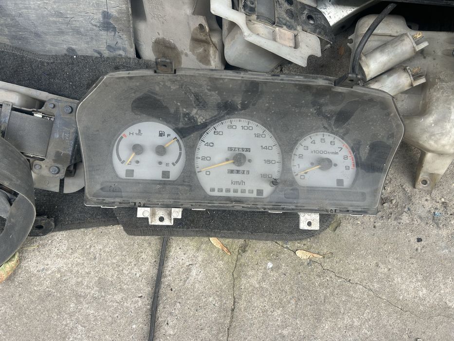 Продам запчасти на митсубиси рвр