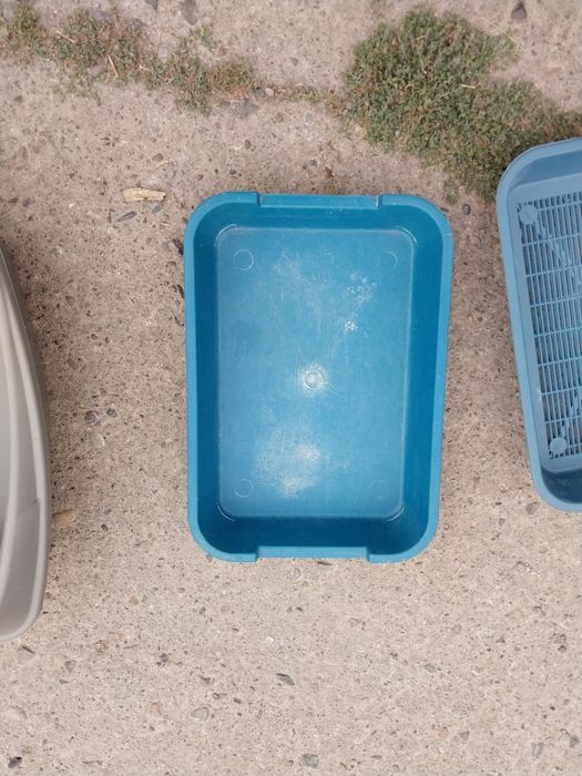 Срочно продам  лотки для кошек