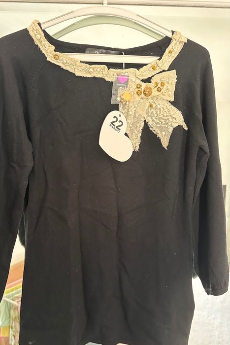 Top/bluza M/L neagra noua