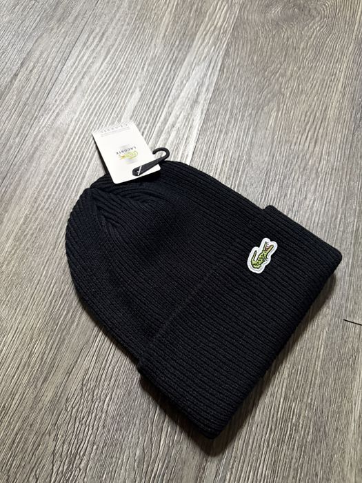 Caciula Fes Lacoste noua/new unisex