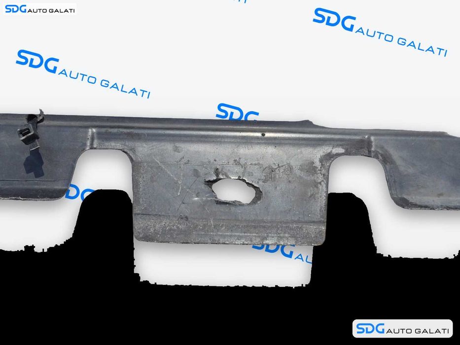 Scut Protectie Motor Plastic Volkswagen Passat B8 (3G) 2014 - 2023 Cod 5Q0825236 (Prezinta Mici Defecte Imperfectiuni) [LN0600]