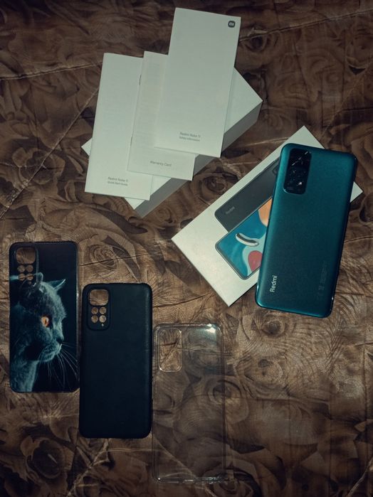 Redmi Note 11 8/128 в броне и чехле