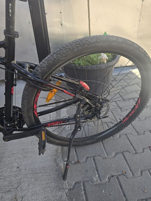 Bicicleta mountain bike