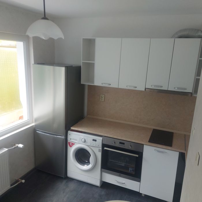 Дава се под наем Тристаен апартамент в Русе, Възраждане - 70 кв.м за 341.7 € - Снимка #7