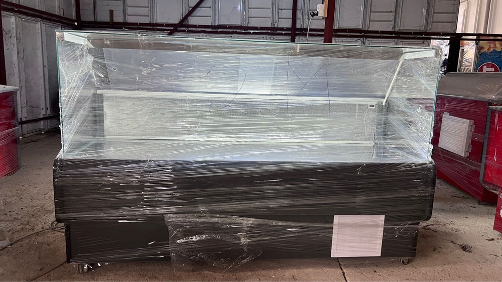 Vitrina frigorifica orizontala cu geam drept si led