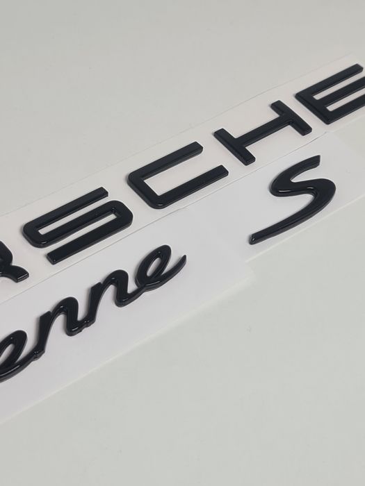 Pachet-Set-Emblema-Sigla-Logo-Stema-Spate-Haion-Porsche-Cayenne-Panamera-Macan-Negru-Lucios-Full-Black-Turbo-4-S-GTS