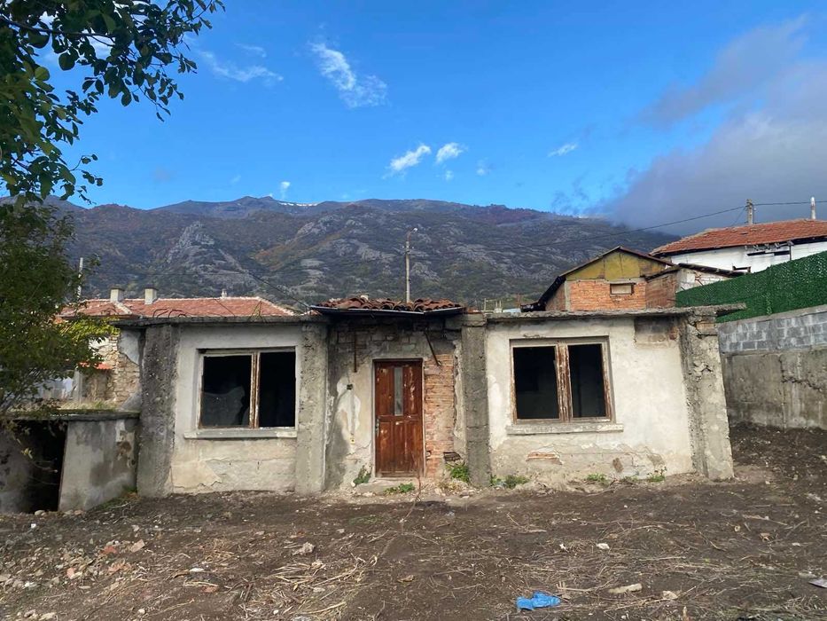 Продава се Къща в Карлово - 70 кв.м за 277 €/кв.м - Снимка #1