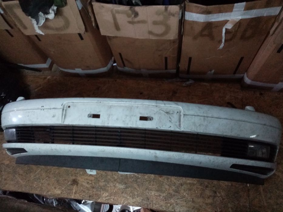 Бампер передний на Opel Omega рестайлинг