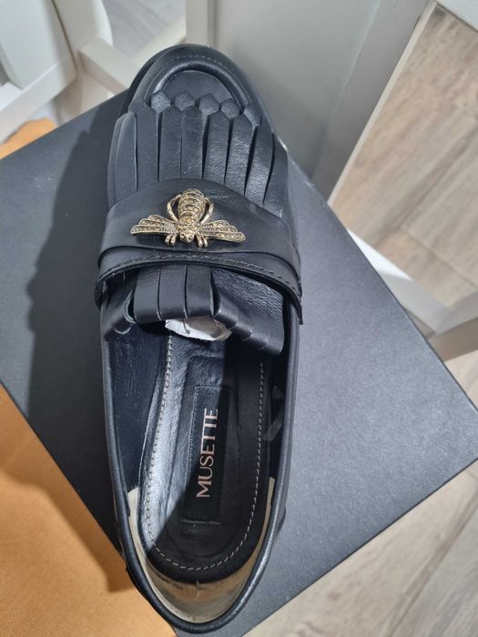 Pantofi Musette negri...marime 38.