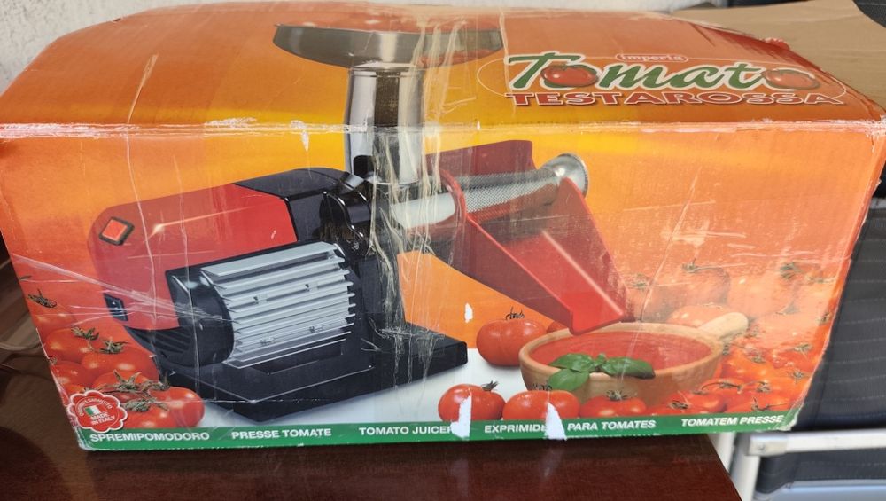 Robot multifuncțional Imperia 845 Tomato Testarossa