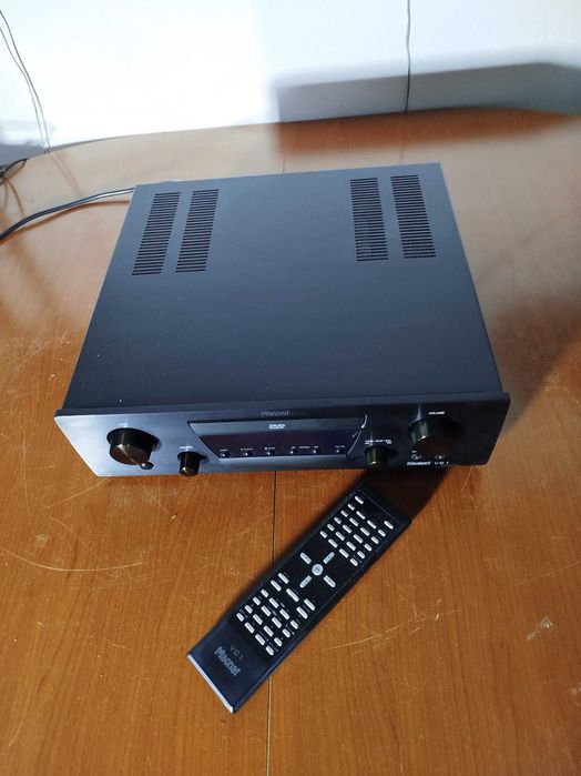 Virtual Surround Video Center MAGNAT model: VC1. impecabil. Germany!