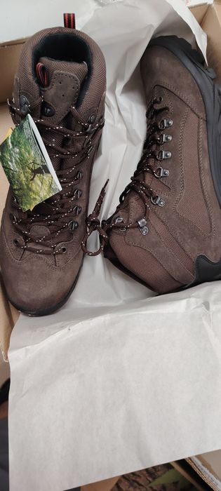 Планински обувки