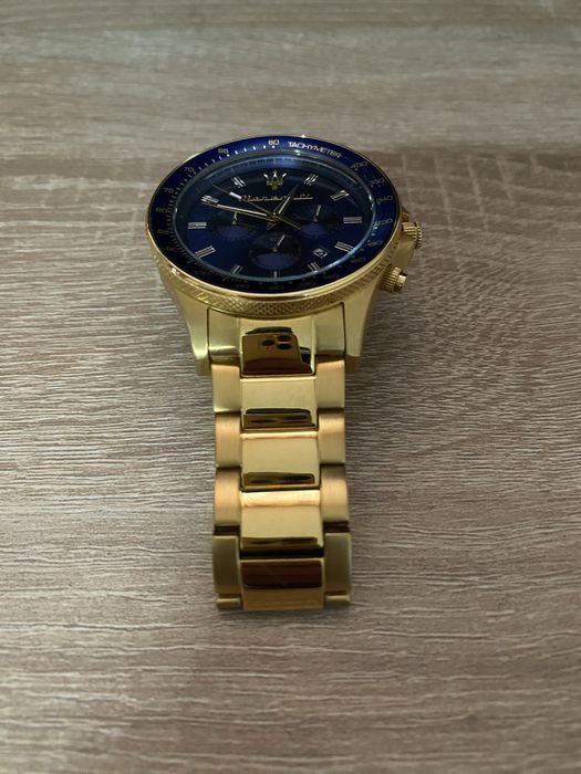 vand ceas maserati sfida