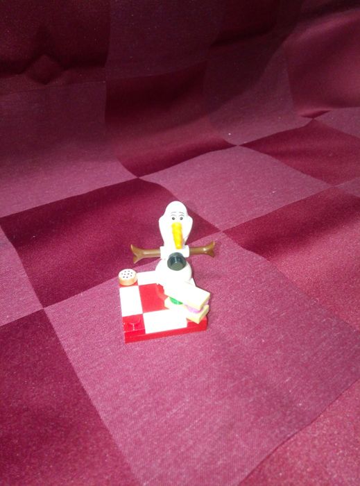 Продам конструктор лего