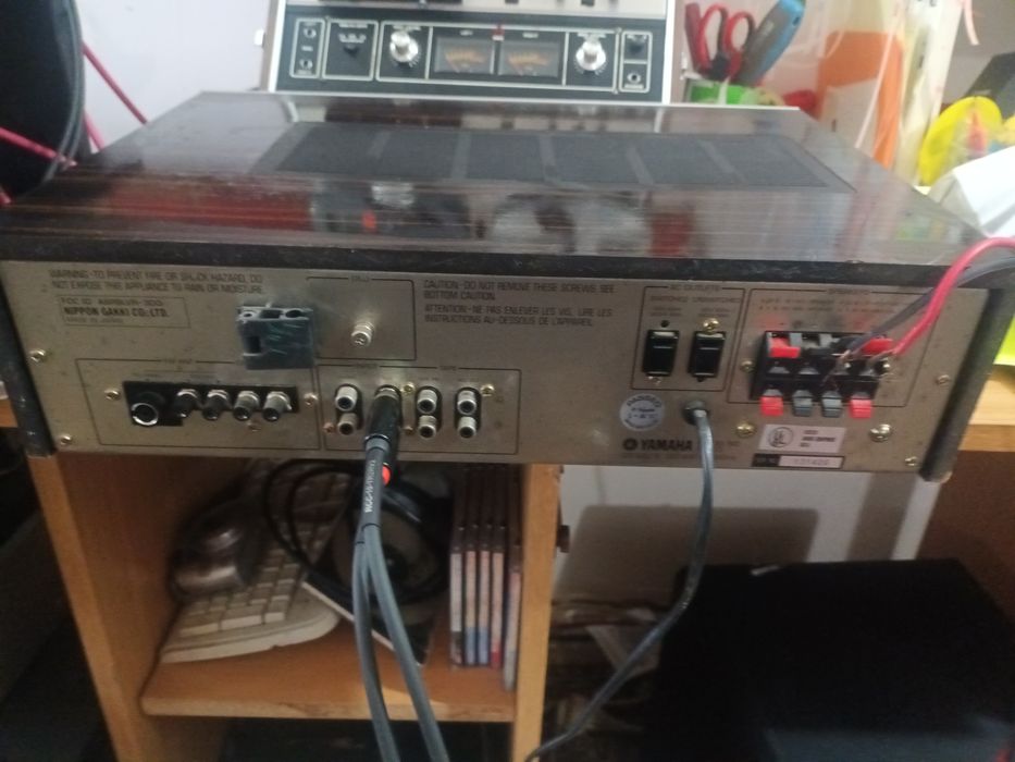 Amplituner Yamaha R-300