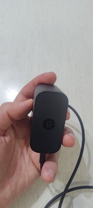 Продам Яндекс станция Мини с часами