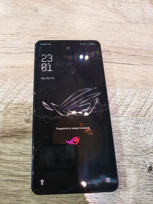 Asus Rog phone 8 16/256