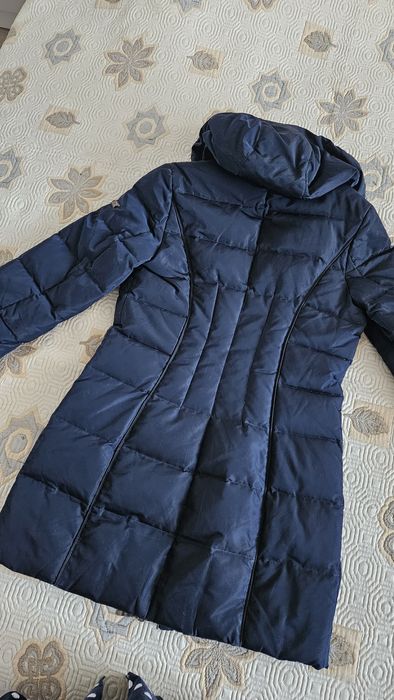 Продам пуховик женский