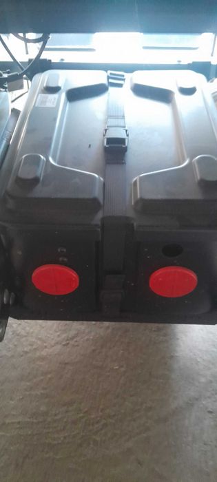 Vand scaun electric pentru persoane cu dizabilitati