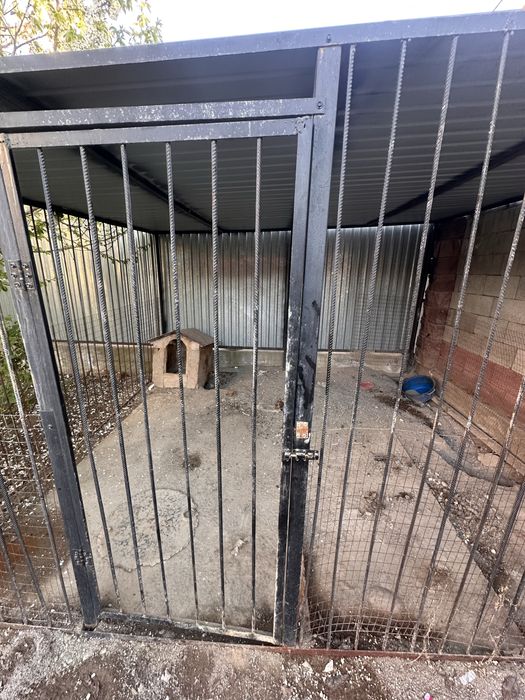 Вальер для домашних животных