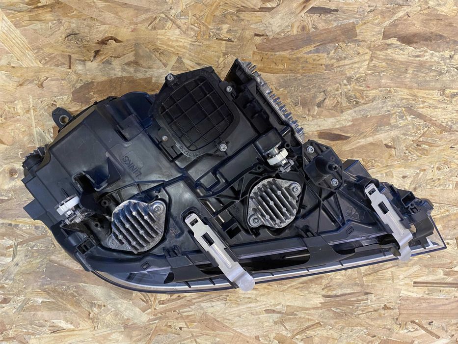 Far stanga dreapta BMW seria 7 G11 G12 Laser