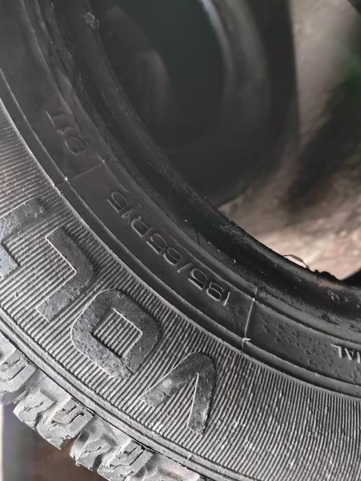 Продам пару зимней резины