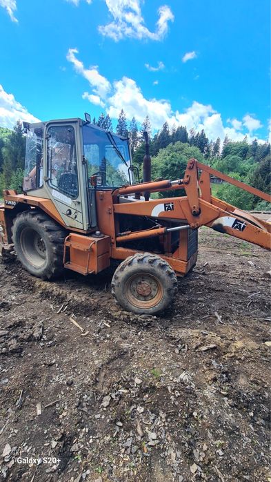 Buldoexcavator FAI 96dt