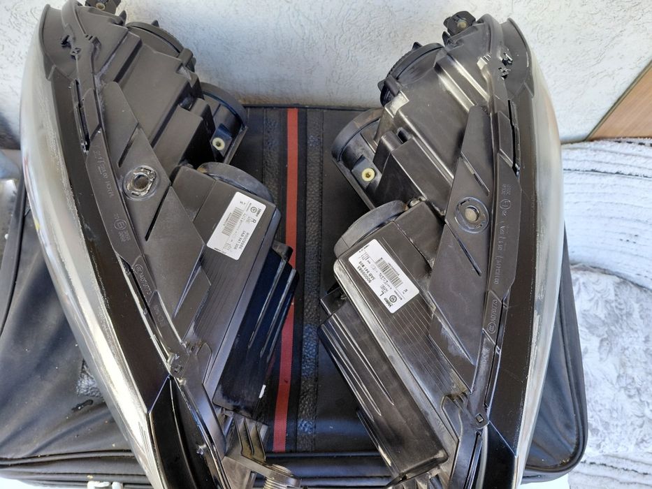 Faruri VW  passat B7