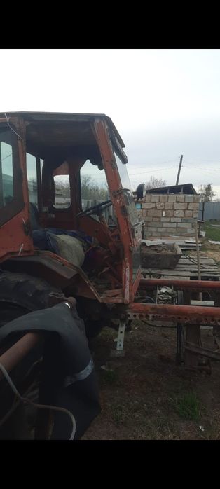 Трактор Т-16 с косилкой