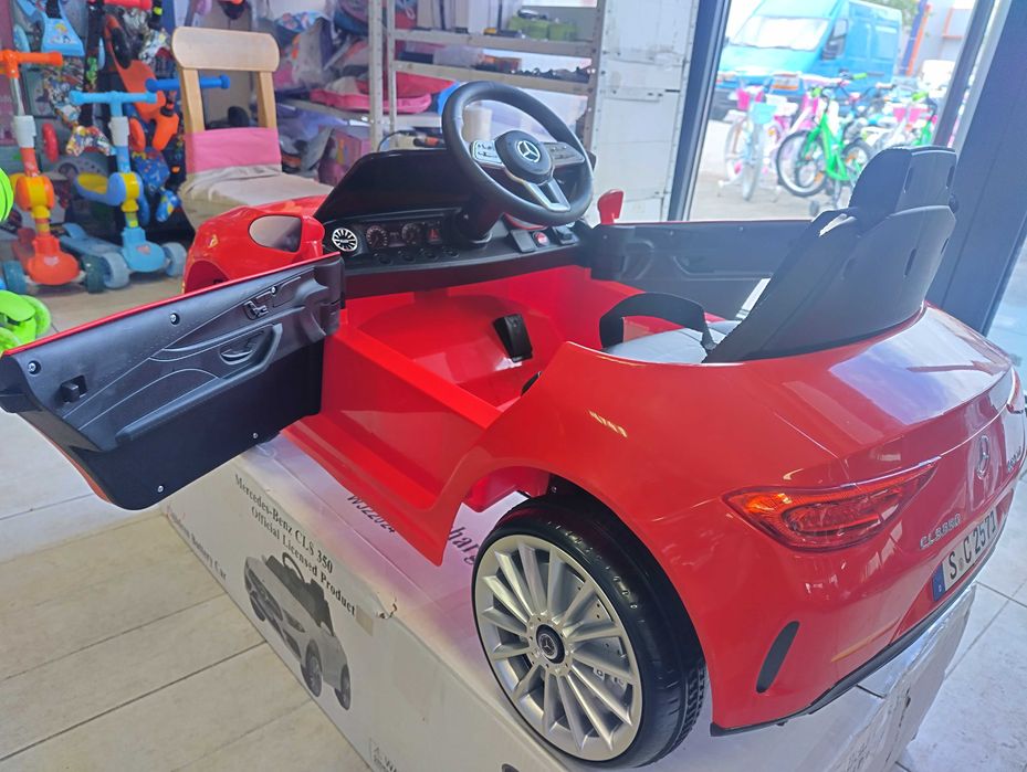 MERCEDES-BENZ 12V Акумулаторна кола CLS 350 червен